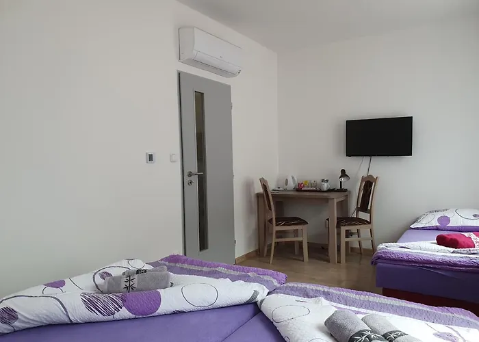 Hotelove U Radnice * Valašské Klobouky